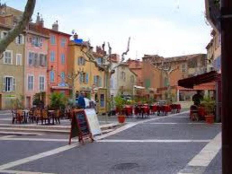 Votre Sejour Cosy A Frejus! Lejlighed Eksteriør billede