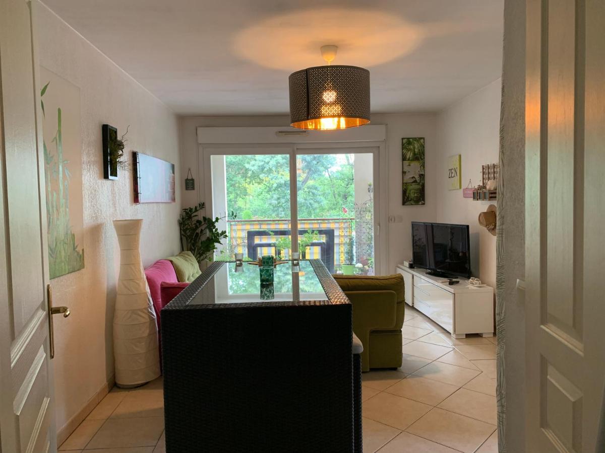 Votre Sejour Cosy A Frejus! Lejlighed Eksteriør billede